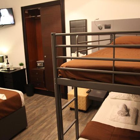 Dolce Vita Rooms Napoli Eksteriør billede