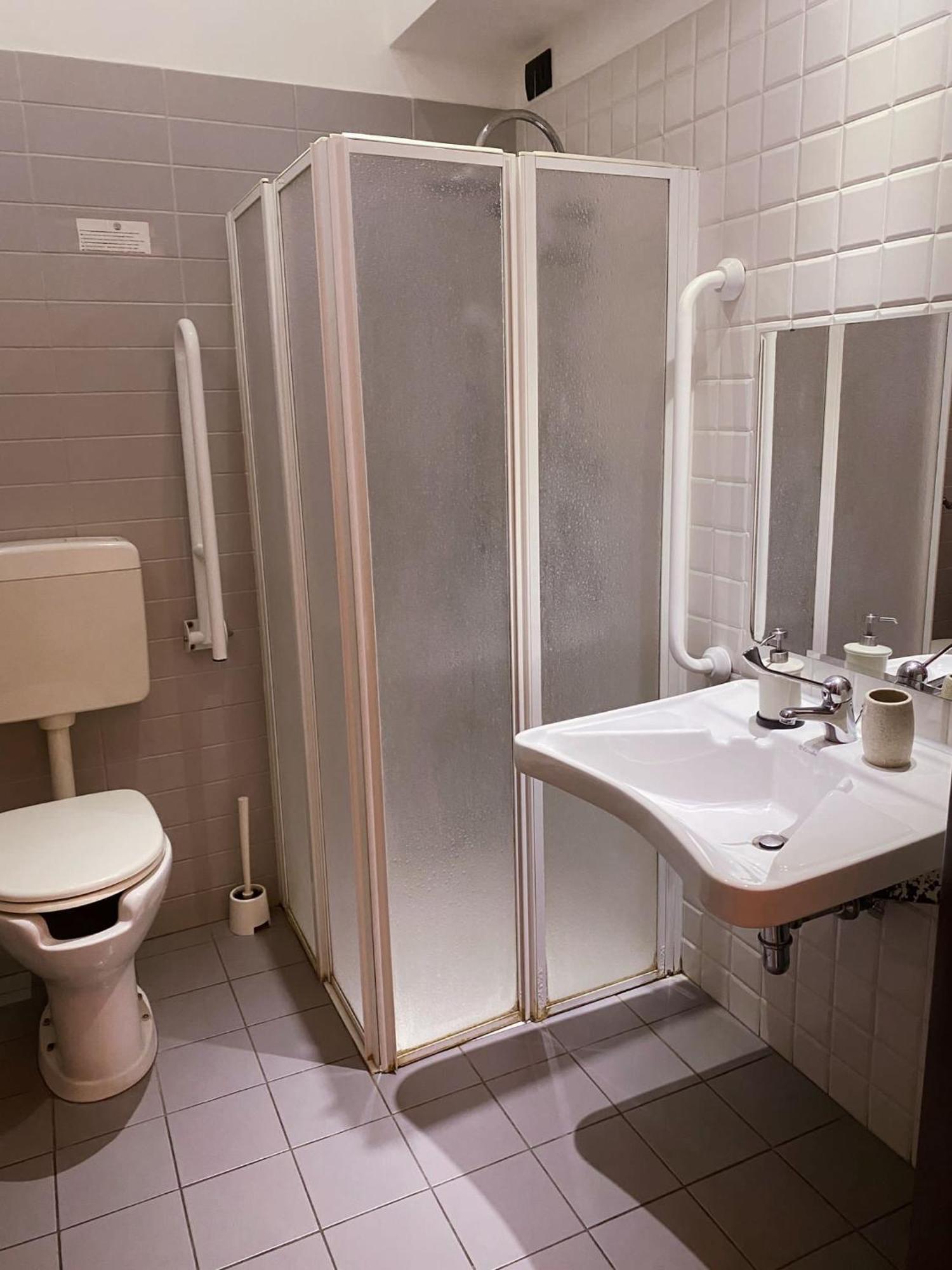 Dolce Vita Rooms Napoli Eksteriør billede
