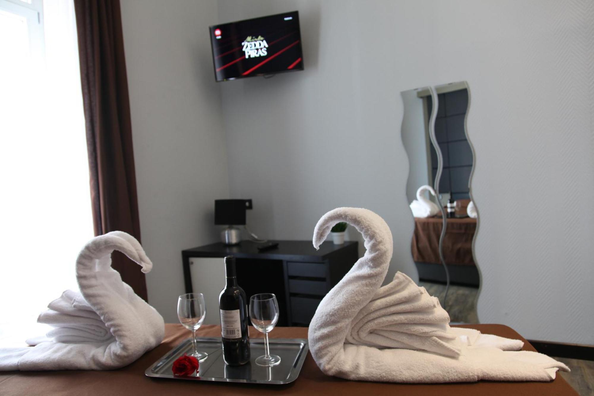 Dolce Vita Rooms Napoli Eksteriør billede