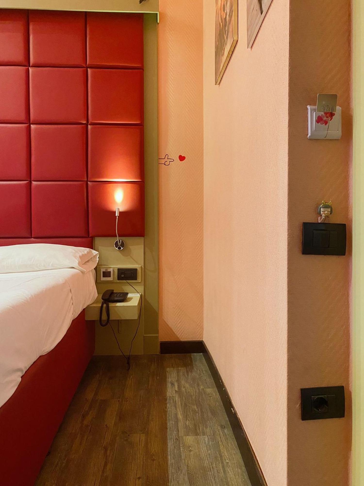 Dolce Vita Rooms Napoli Eksteriør billede