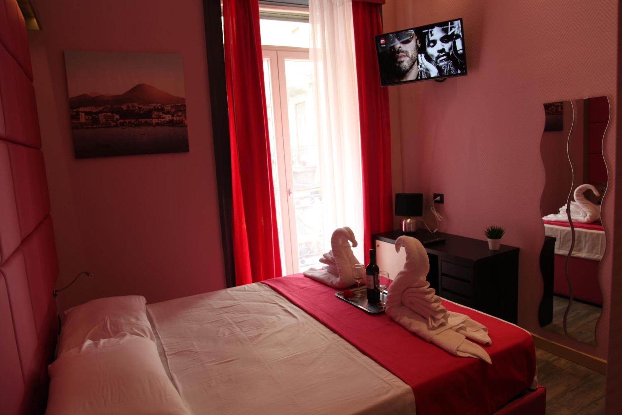 Dolce Vita Rooms Napoli Eksteriør billede
